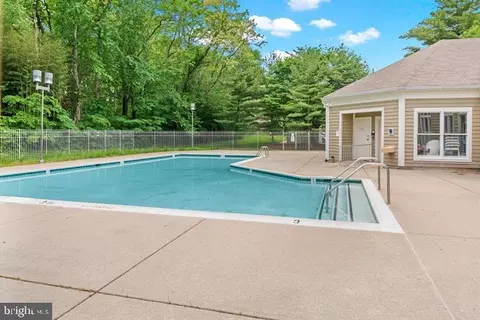 603 B Admiral Dr #307, Annapolis, MD 21401