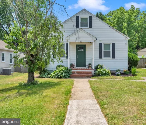 113 S 2nd Ave, Glen Burnie, MD 21061