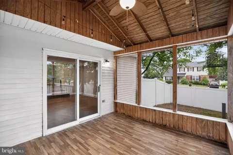 Exterior - 325 Double Eagle Dr, Linthicum Heights, MD 21090 photo 3 of 6