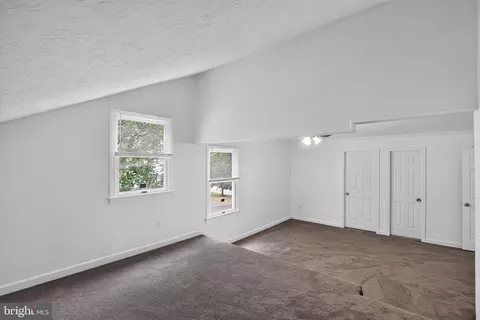 Living - 325 Double Eagle Dr, Linthicum Heights, MD 21090 photo 4 of 4
