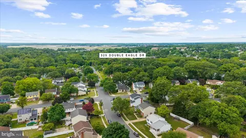 View/Area - 325 Double Eagle Dr, Linthicum Heights, MD 21090 photo 5 of 7