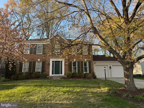 506 Red Birch Rd, Millersville, MD 21108