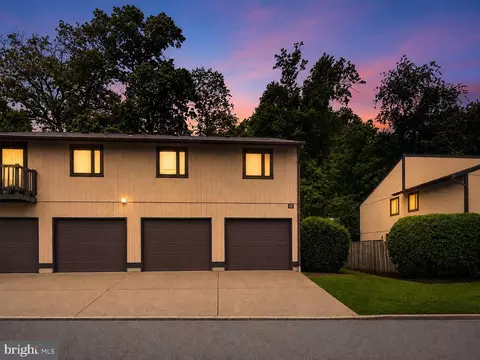 408 West Ct, Glen Burnie, MD 21061