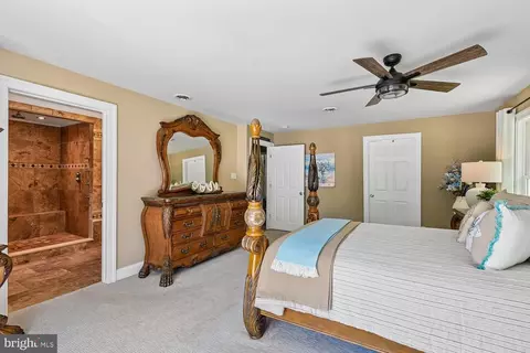 Bedroom - 1780 Chesapeake Pl, Pasadena, MD 21122 photo 2 of 4