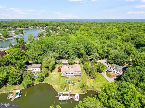 View/Area - 1780 Chesapeake Pl, Pasadena, MD 21122 photo 2 of 8