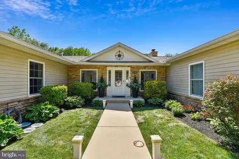 Other - 1780 Chesapeake Pl, Pasadena, MD 21122 photo 4 of 15