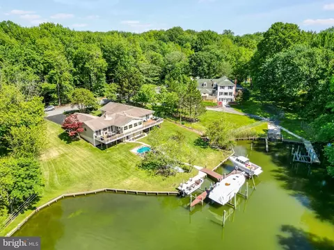 View/Area - 1780 Chesapeake Pl, Pasadena, MD 21122 photo 3 of 8