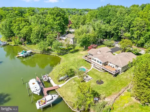 1780 Chesapeake Pl, Pasadena, MD 21122