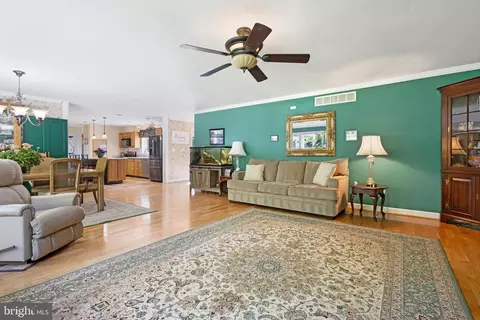 Other - 7 Sonora Dr, Pasadena, MD 21122 photo 3 of 17