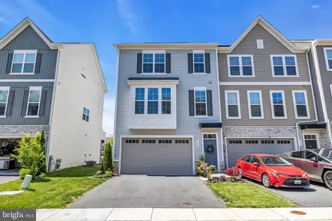 108 Arrowhead Dr, Millersville, MD 21108