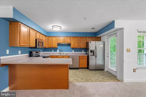 631 Admiral Dr #302, Annapolis, MD 21401