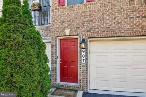 907 Whitstable Blvd, Arnold, MD 21012 photo 2