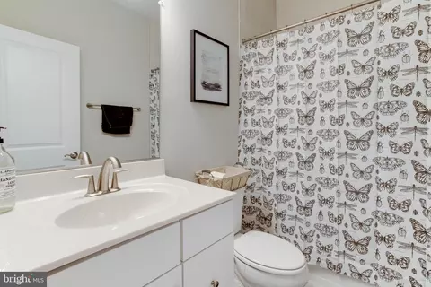Bath - 1523 Burnell Dr, Hanover, MD 21076 photo 1 of 3