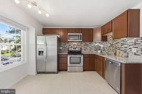 Kitchen - 1704 W Bancroft Ln, Crofton, MD 21114 photo 1 of 2