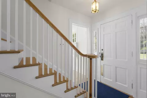 Entry Way - 202 Wardour Dr, Annapolis, MD 21401 photo 2 of 5