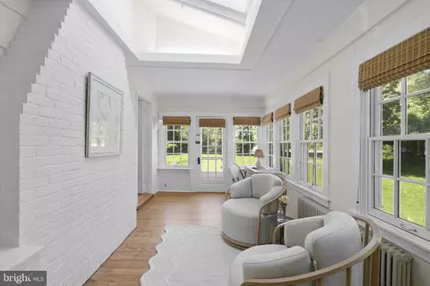 Entry Way - 202 Wardour Dr, Annapolis, MD 21401 photo 3 of 5