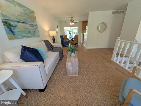 Living - 755 215th St, Pasadena, MD 21122 photo 3 of 8
