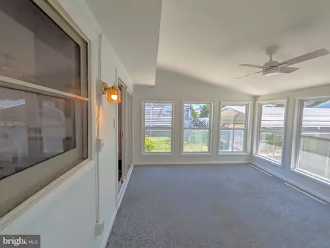 Exterior - 755 215th St, Pasadena, MD 21122 photo 2 of 9