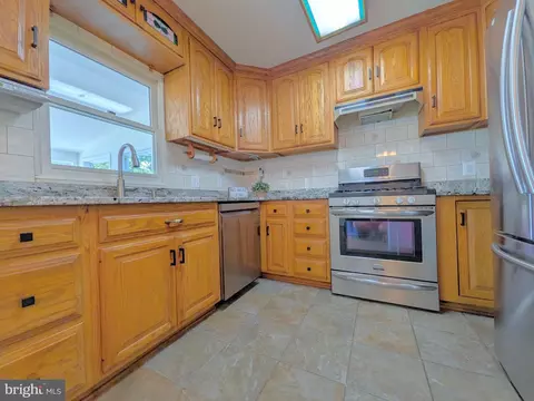 Kitchen - 755 215th St, Pasadena, MD 21122 photo 1 of 1