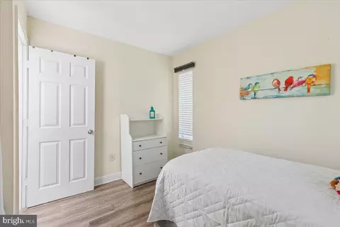 Bedroom - 1745 Ridgely Rd, Edgewater, MD 21037 photo 3 of 5