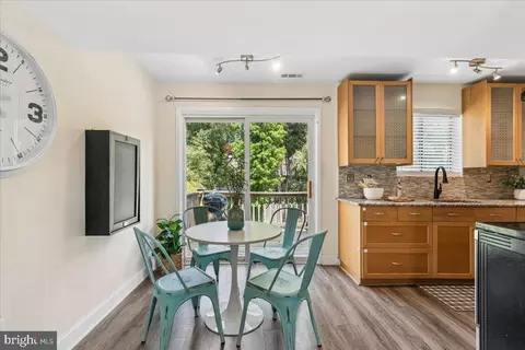 Dining - 1745 Ridgely Rd, Edgewater, MD 21037 photo 1 of 2