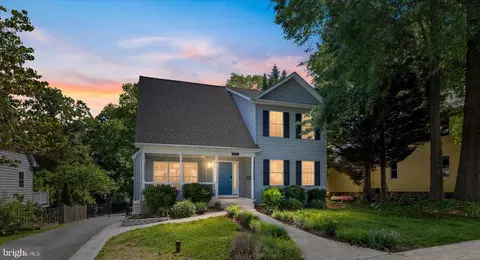 102 Brewer Ave, Annapolis, MD 21401