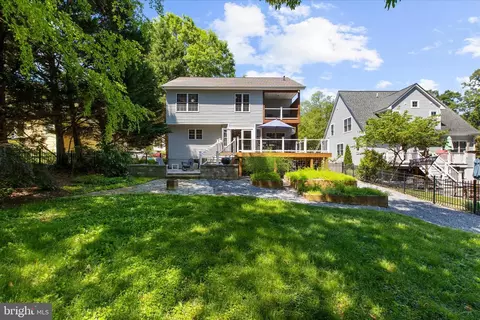 Exterior - 102 Brewer Ave, Annapolis, MD 21401 photo 14 of 19
