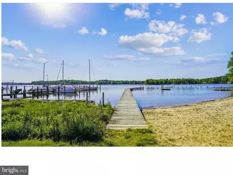 View/Area - 1718 Ridgely Rd, Edgewater, MD 21037 photo 1 of 3
