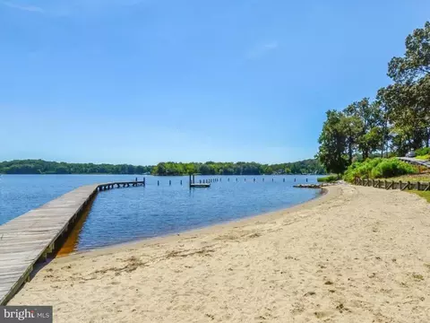View/Area - 1718 Ridgely Rd, Edgewater, MD 21037 photo 3 of 3