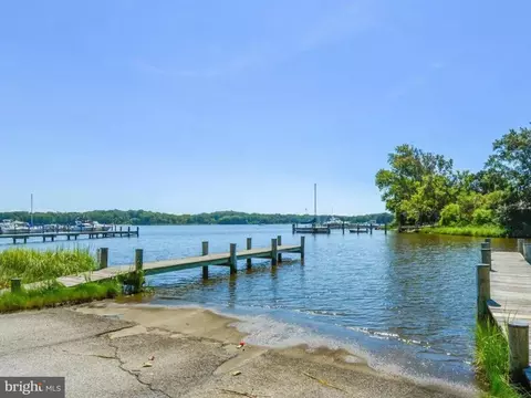 View/Area - 1718 Ridgely Rd, Edgewater, MD 21037 photo 2 of 3