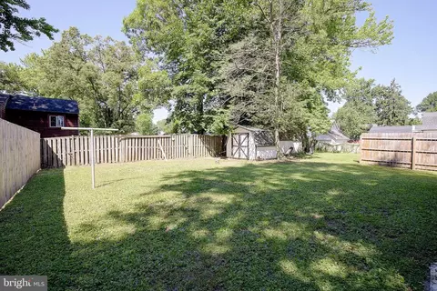 Exterior - 1718 Ridgely Rd, Edgewater, MD 21037 photo 3 of 6