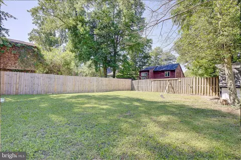 Exterior - 1718 Ridgely Rd, Edgewater, MD 21037 photo 6 of 6