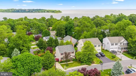 View/Area - 1108 Crestview Dr, Annapolis, MD 21409 photo 2 of 5