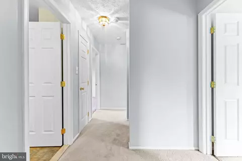 Entry Way - 1108 Crestview Dr, Annapolis, MD 21409 photo 3 of 5