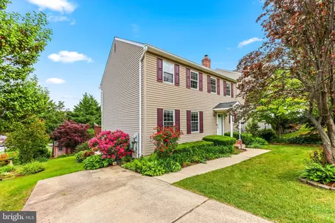 Exterior - 1108 Crestview Dr, Annapolis, MD 21409 photo 3 of 9