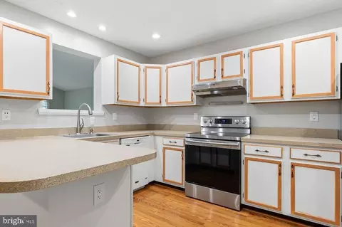 Kitchen - 330 Nature Walk Ln, Pasadena, MD 21122 photo 1 of 4