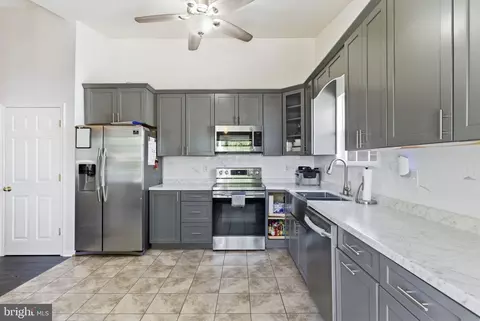 Kitchen - 761 207th St, Pasadena, MD 21122 photo 1 of 3