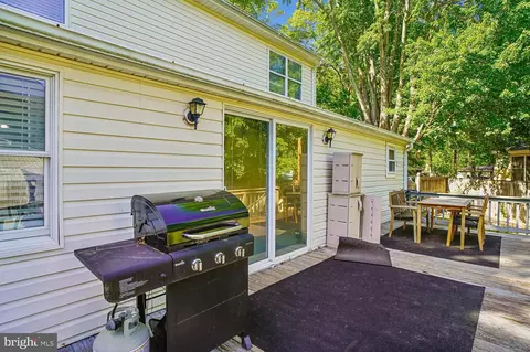 Exterior - 1217 Pine Ave, Shady Side, MD 20764 photo 7 of 23