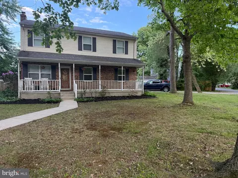 1217 Pine Ave, Shady Side, MD 20764