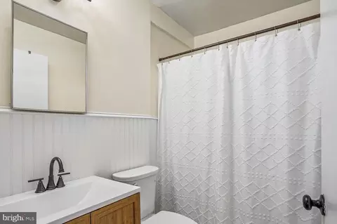 Bath - 1217 Pine Ave, Shady Side, MD 20764 photo 3 of 4
