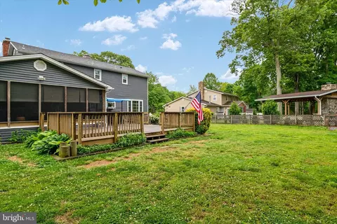 Exterior - 8376 Albacore Dr, Pasadena, MD 21122 photo 8 of 12