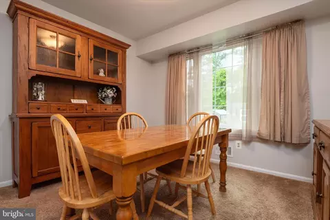 Dining - 8376 Albacore Dr, Pasadena, MD 21122 photo 1 of 2