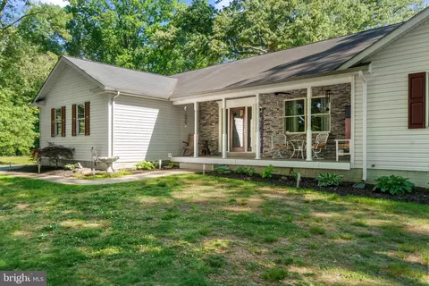 603 Nathans Way, Pasadena, MD 21122 photo 3