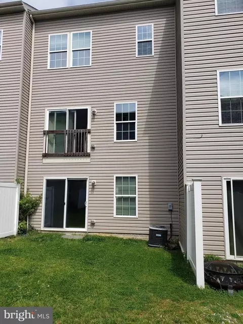 Exterior - 780 Cherry Bark Ln, Baltimore, MD 21225 photo 2 of 2