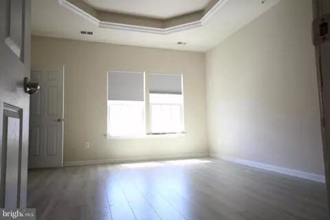 Entry Way - 780 Cherry Bark Ln, Baltimore, MD 21225 photo 1 of 4