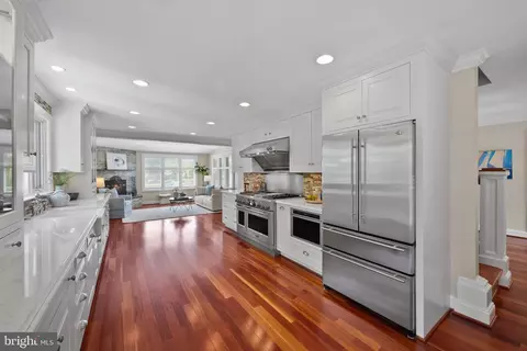 Kitchen - 3706 Thomas Point Rd, Annapolis, MD 21403 photo 3 of 3