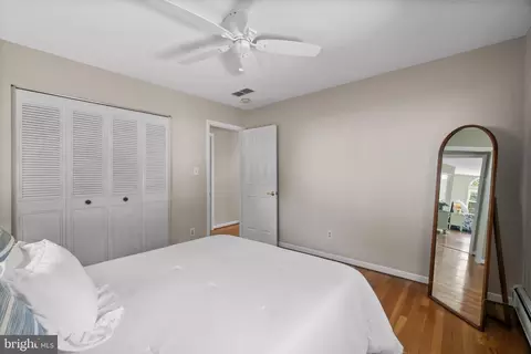 Bedroom - 516 Sylvan Way, Pasadena, MD 21122 photo 5 of 5