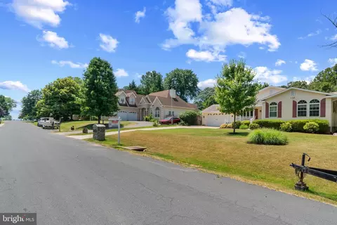 View/Area - 516 Sylvan Way, Pasadena, MD 21122 photo 1 of 4