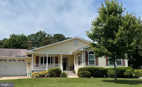 516 Sylvan Way, Pasadena, MD 21122