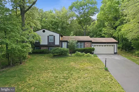 Exterior - 7792 Kawshek Path, Hanover, MD 21076 photo 10 of 12